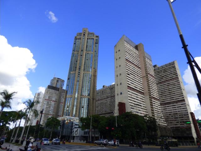 Venta De Apartamento En Parque Central Caracas Lfm