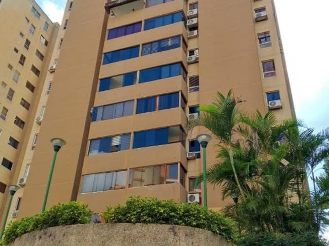 Venta de Apartamento Los Naranjos del Cafetal 92m2/3H/2B/1PE/1M