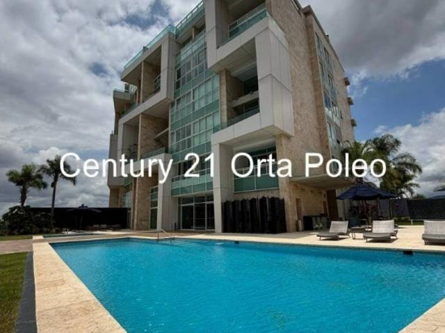 VENTA DE APARTAMENTOS DE LUJO EN LOS CAMPITOS, MUNICIPIO BARUTA