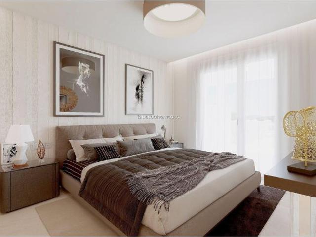 Venta de ático con tres dormitorios en Mijas Costa, Málaga, Costa del Sol