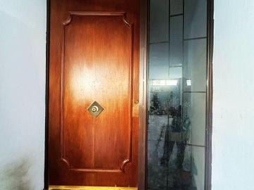 Venta de bonita casa con recámara en planta baja en Col. El Mirador
