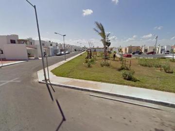 VENTA DE BONITA CASA EN LA TOSCANA, PLAYA DEL CARMEN, QUINTANA ROO