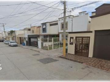 VENTA DE BONITA CASA EN MONCLOVA COAHUILA