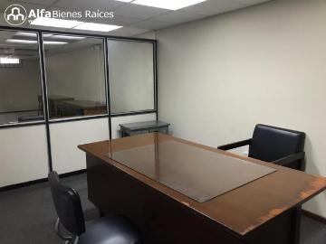 Venta de bodega con oficina Sector Las Casas Quito DM 3768
