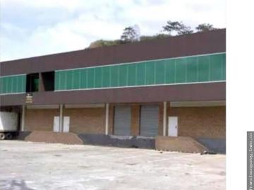 Venta de Bodega en Milla 8
