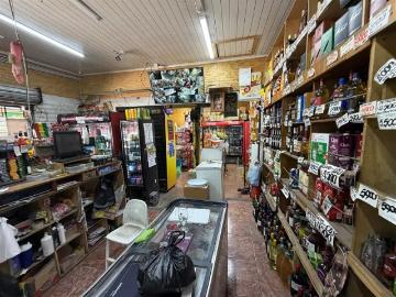 Venta de botilleria minimarket a puerta cerrada con patentes | espacio, 300000. 00 en Maipú