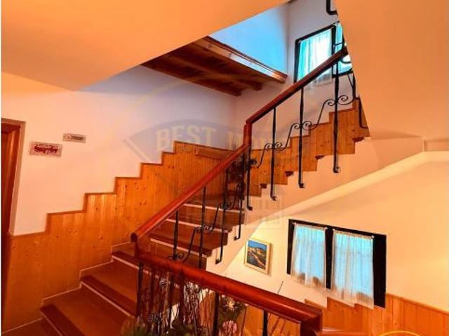 VENTA DE BLOQUE CON 5 APARTAMENTOS