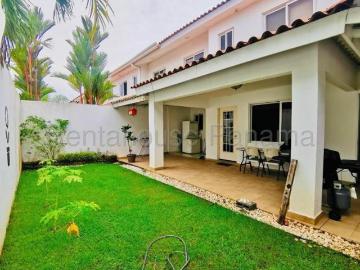 Venta de Casa Modelo Marsella en PH Quintas de Versalles 25 9118GG