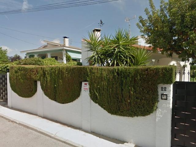 Venta de Casa ocupada Independiente en Urbanización Urbanizacion Atalaya De Levante Nº 111 Chiva