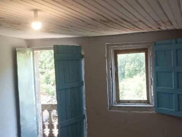 Venta de casa a reformar en Allariz