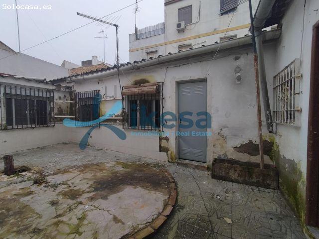 Venta de casa adosada en Córdoba