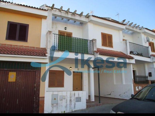 Venta de Casa Adosada en Lepe, Huelva. ACTIVO SIN POSESIÓN, NO SE PUEDE VISITAR