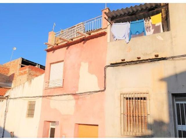 Venta de Casa Adosada en Santa Bárbara Nº 10 Abanilla