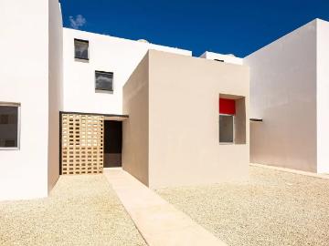 VENTA DE CASA AL ORIENTE DE LA CIUDAD ENTREGA INMEDIATA!