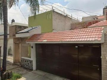 VENTA DE CASA CALLE LA MERCED NUMERO 698 COLONIA CHAPALITA GUADALAJARA JALISCO