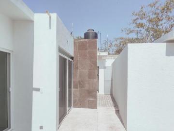 VENTA DE CASA CENTRICA TEMIXCO
