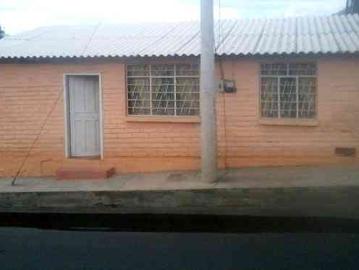 VENTA DE CASA CERCA DE YACHAY UNIVERSIDAD