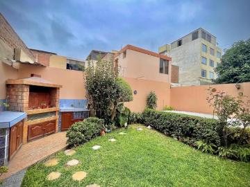 Venta de Casa como Terreno en Maranga San Miguel