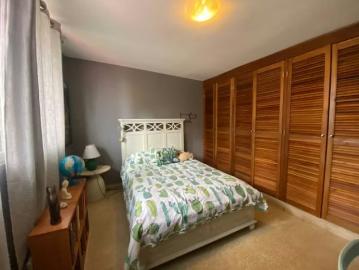 Venta de Casa Comercial o Residencial en El Carmen Calle Herbruger LH | 4 recámaras por 335000.00 en El Carmen