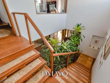 Venta de casa con 02 bungalows independientes
