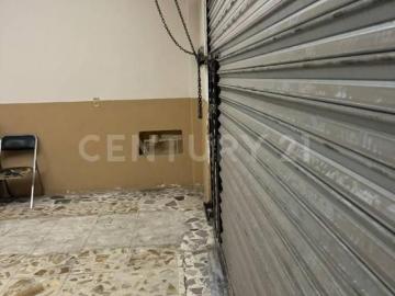 Venta de Casa con bodega y local, Centro de Santa Ana Chiautempan, Tlaxcala