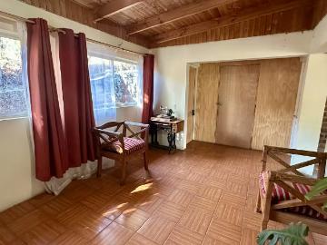 Venta de casa con cabaña en olmue sector granizo | 6 dormitorios por 160000. 00 en Olmué