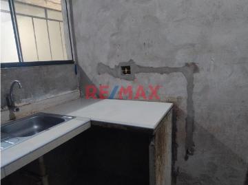 Venta De Casa Con Doble Frente Urb. Las Palmas Puente Piedra