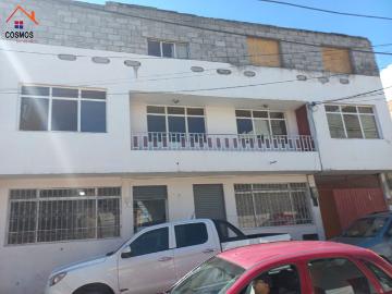Venta de casa con locales comerciales en Otavalo