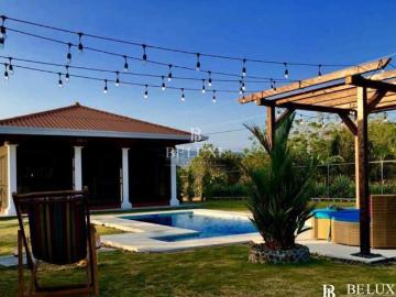 VENTA DE CASA CON PISCINA EN CHAME, BEJUCO 2