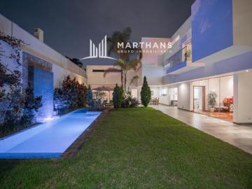 VENTA DE CASA CON PISCINA EN SAN ISIDRO