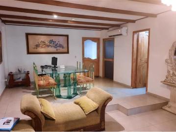 VENTA DE CASA DUPLEX EN CDLA. ENTRE RIOS, SAMBORONDÓN ANNY
