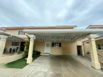 Venta de Casa Dúplex en PH Villa Tívoli, Brisas del Golf 25 8794GG