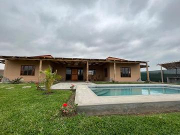 Venta de casa de campo en condominio Chincha, El Carmen