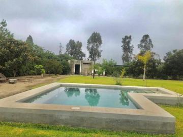 VENTA de Casa de Campo en Chincha en Condominio Privado 2,000 M2 Piscina Parrilla 5 Estac