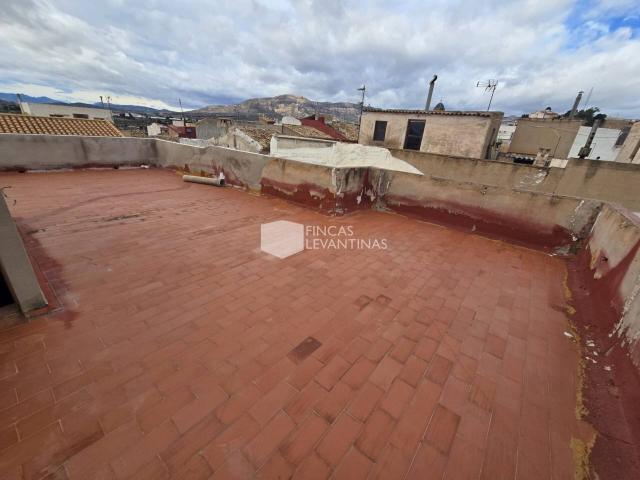 Venta de casa de pueblo en Agost Alicante – 262 m² con carácter único