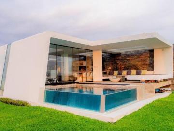 Venta de casa de playa en gaviotas asia