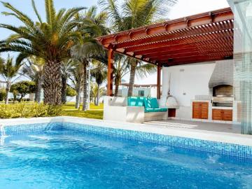 VENTA DE CASA DE PLAYA TRES ISLAS KM 70 ID: 2 6 7 1 5