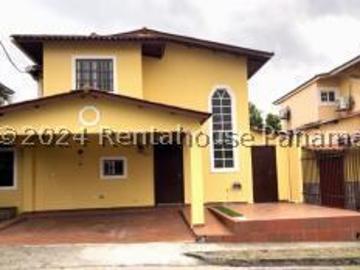Venta de Casa de 166m2 en Villa Zaita PH Praderas del Rocio 24 8649SR