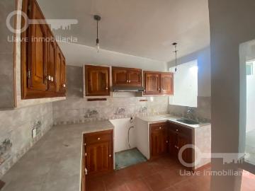 Venta de Casa de 2 niveles, en Av. de los Insurgentes, Col. El Tesoro, Coatzacoalcos, Veracruz
