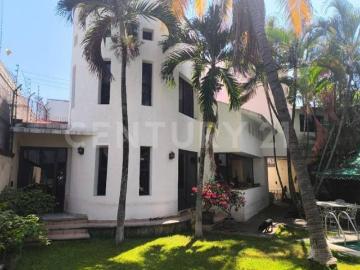 Venta de Casa de 2 niveles en Brisas Temixco