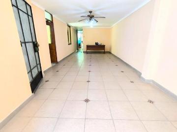 VENTA DE CASA DE 2 PISOS EN SAN MARTIN DE PORRES DE 120M2