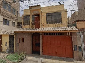 VENTA DE CASA DE 2 PISOS EN URB. SAN DIEGO – S.M.P