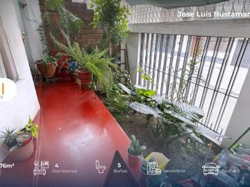 VENTA DE CASA DE 3 PISOS EN JOSÉ LUIS BUSTAMANTE Y RIVERO A UNOS PASOS DE PARQUE
