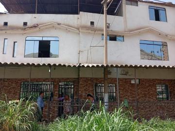 Venta De Casa De 3 Pisos En Puente Piedra