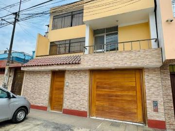 VENTA DE CASA DE 4 PISOS EN SANTA ANITA