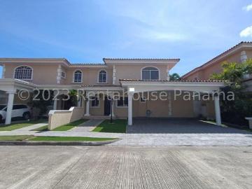 Venta de Casa Exclusiva en PH Palmeras del Este, Costa del Este 25 4720GG