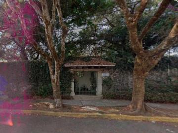 Venta de CASA en Narciso Mendoza No.3 en la Colonia Rancho Cortes, Cuernavaca, Morelos