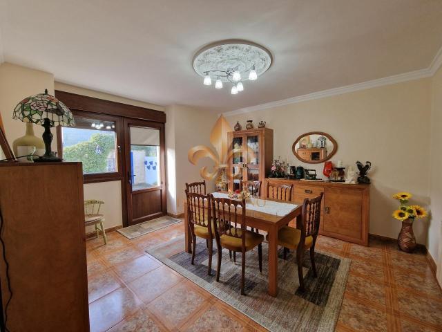 Venta de casa en Novás O Rosal