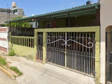 VENTA DE CASA EN OAXACA PUERTO ESCONDIDO COSTA CHICA C UNION