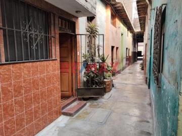 VENTA DE CASA EN CENTRO DE LIMA AV. GRAU HOSP 2 DE MAYO